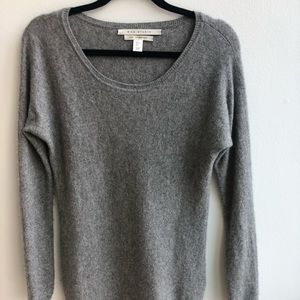 Max Studio 100% cashmere sweater size L gray